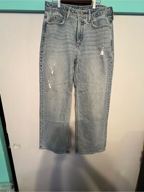 Old Navy Extra High Rise Wow Wide Leg Jeans Size 8 Petite Light Wash